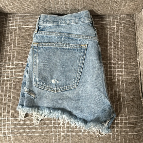 AGOLDE denim shorts size 29. Bought from revolve. NWOT. - Picture 2 of 4